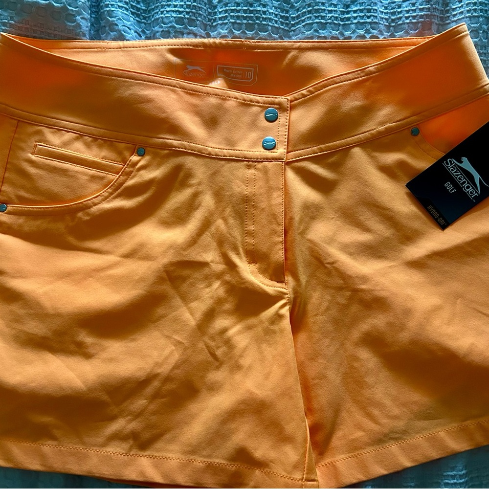 NWT SLAZENGER Women's Atomic Orange Golf Shorts, Size 10